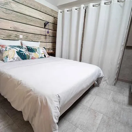 Prázdninový dům Domaine Demoiselles - De Jeanne